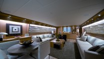 Ramina - Saloon